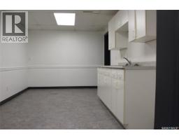 701 37 Highway, Shaunavon, SK S0N2M0 Photo 6