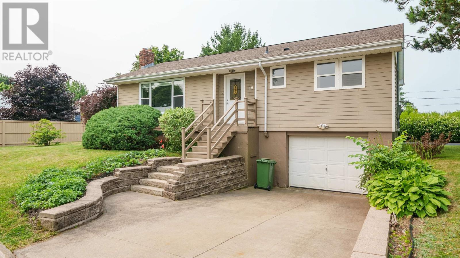 19 Sheridan Street - 1