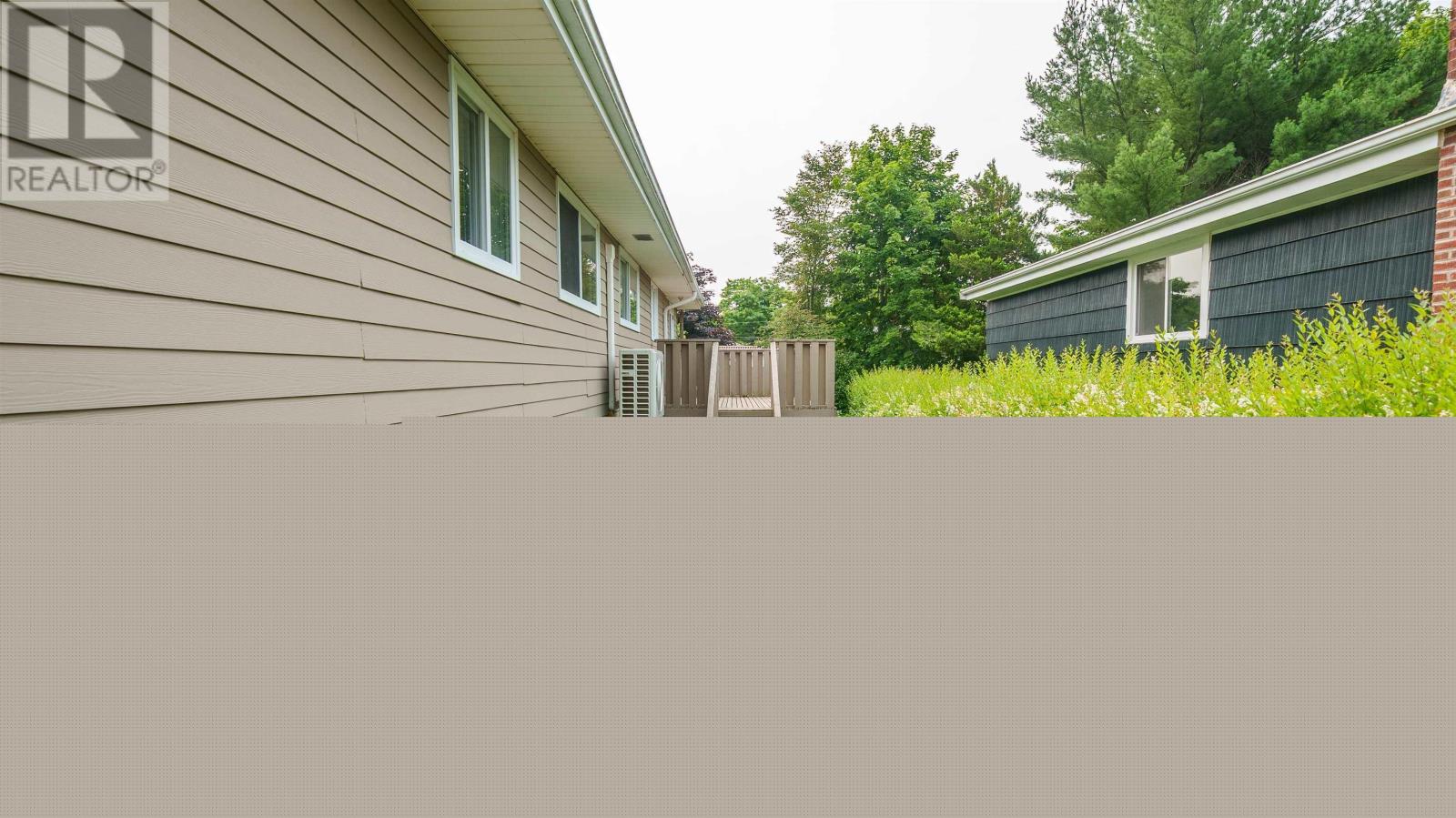19 Sheridan Street - 43
