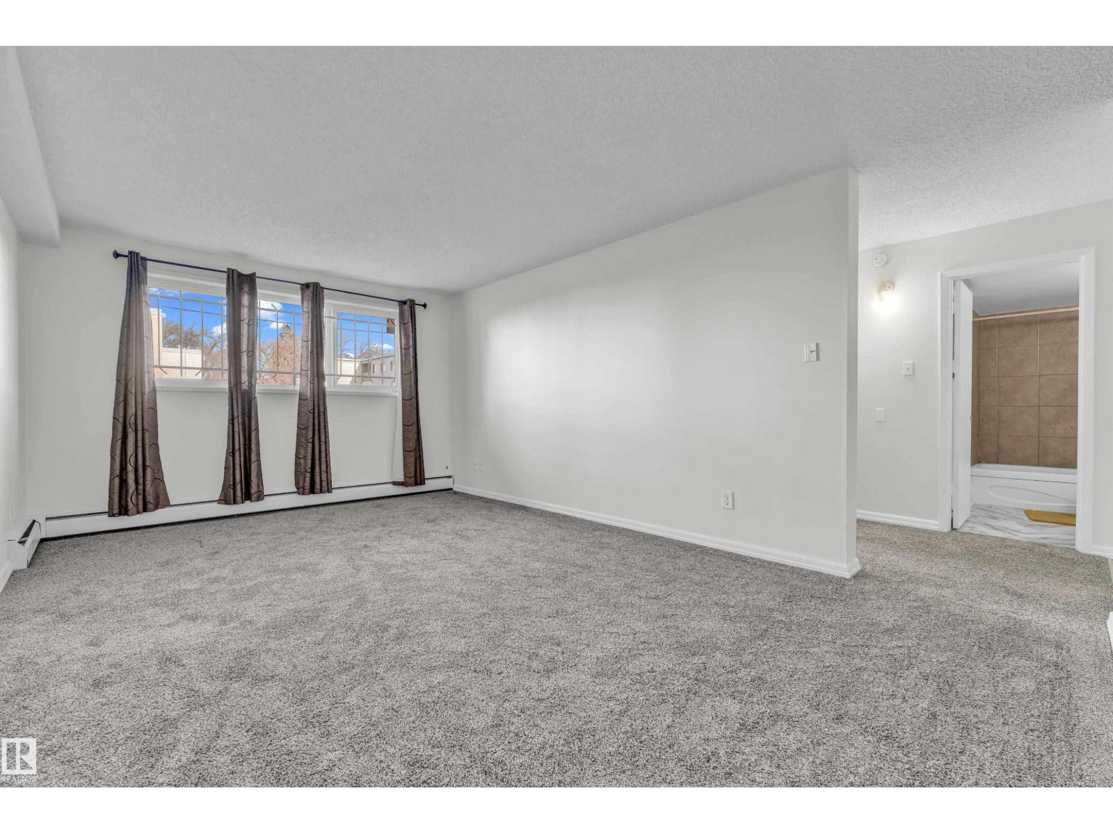 #105 10725 111ST NW - 14