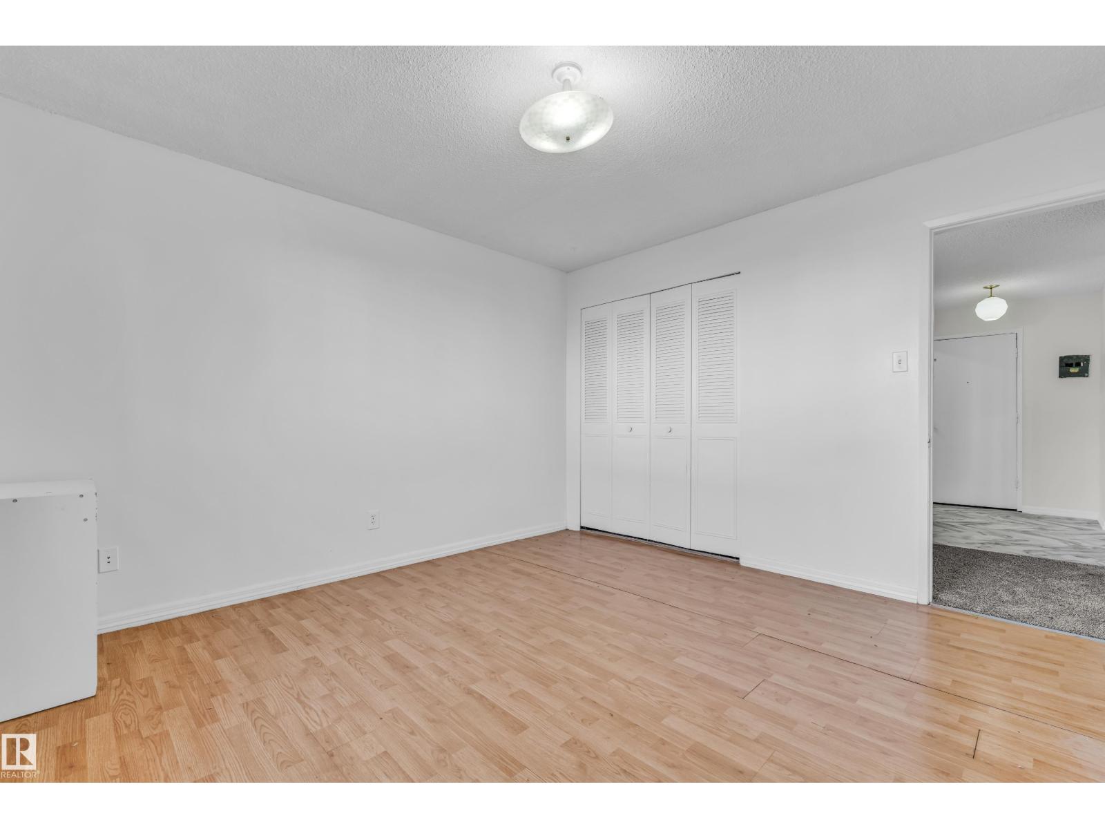 #105 10725 111ST NW - 18