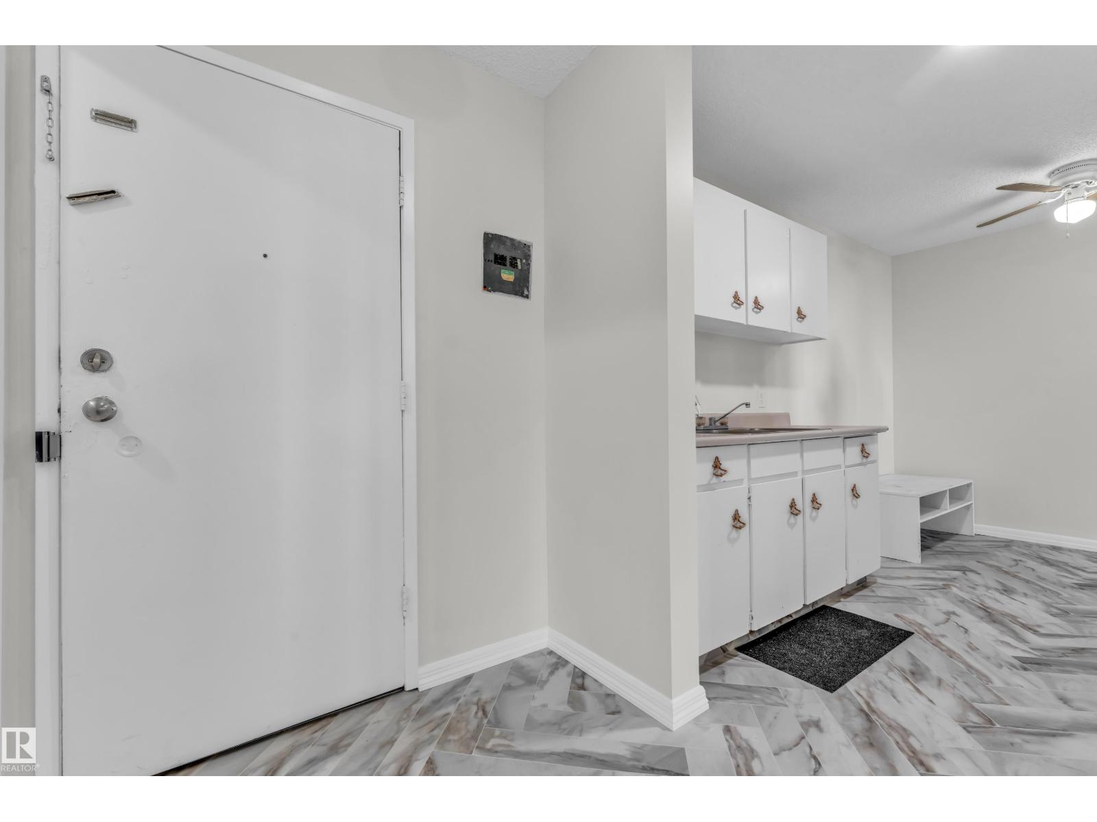 #105 10725 111ST NW - 7