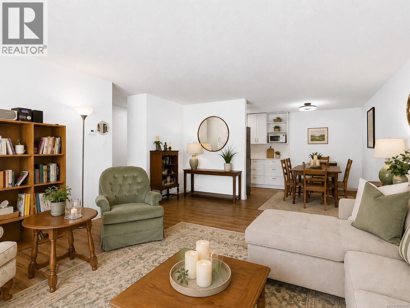 #220 3225 Eldon Pl - 7
