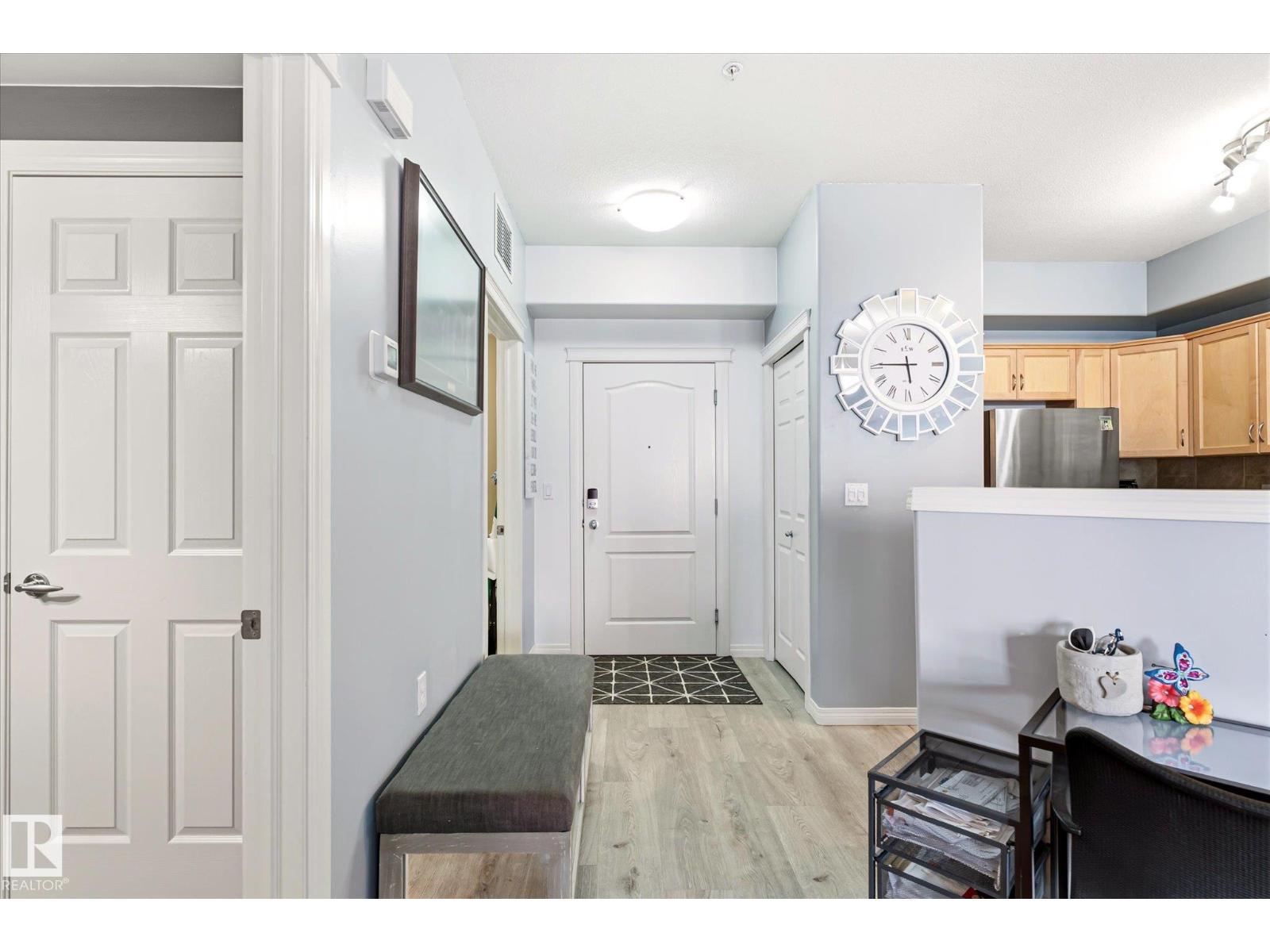 #103 45 Inglewood DR - 21