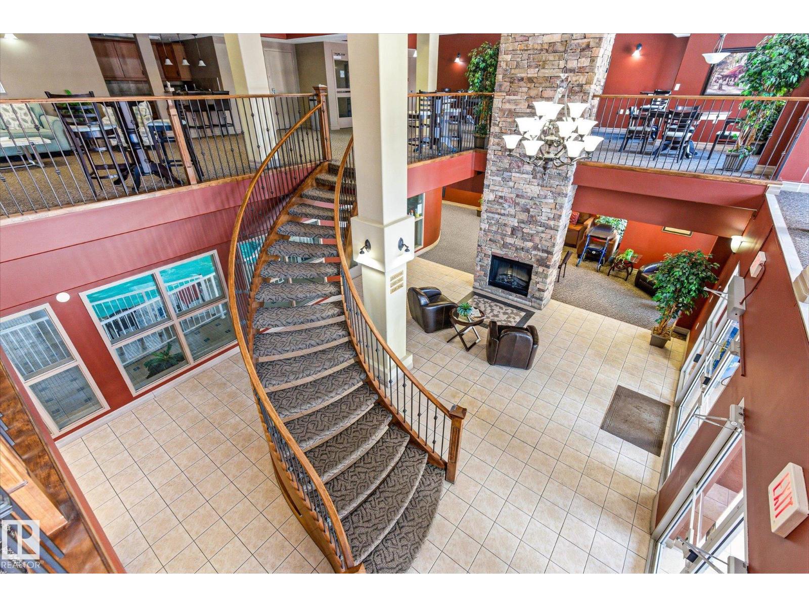 #103 45 Inglewood DR - 3