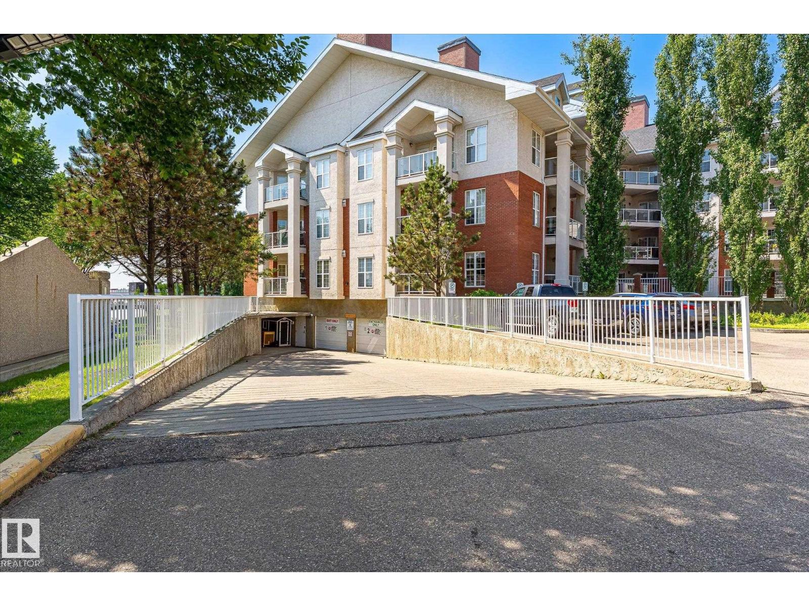 #103 45 Inglewood DR - 35