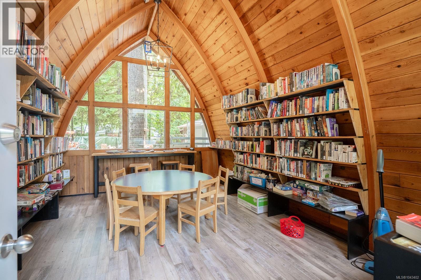10324 Lakeshore Rd, Port Alberni