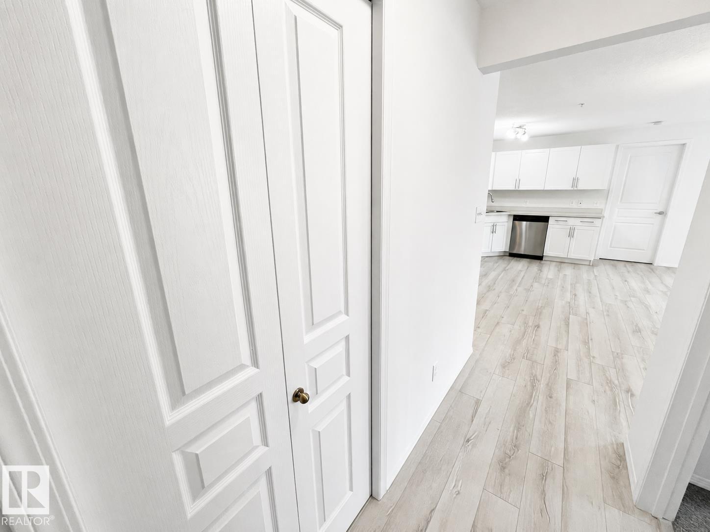 #244 301 CLAREVIEW STATION DR NW - Image 46