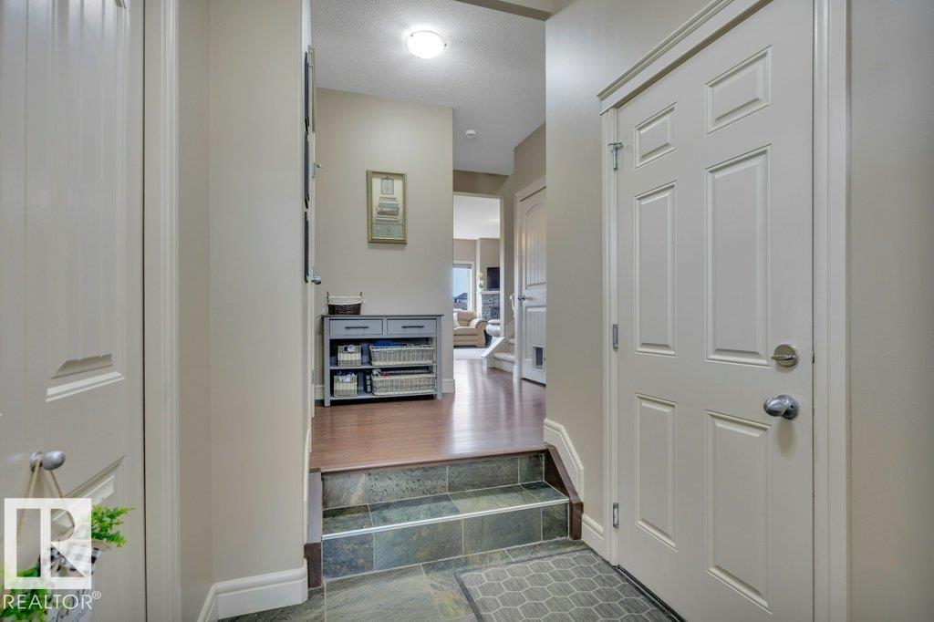 #10 15151 43 ST NW - 5