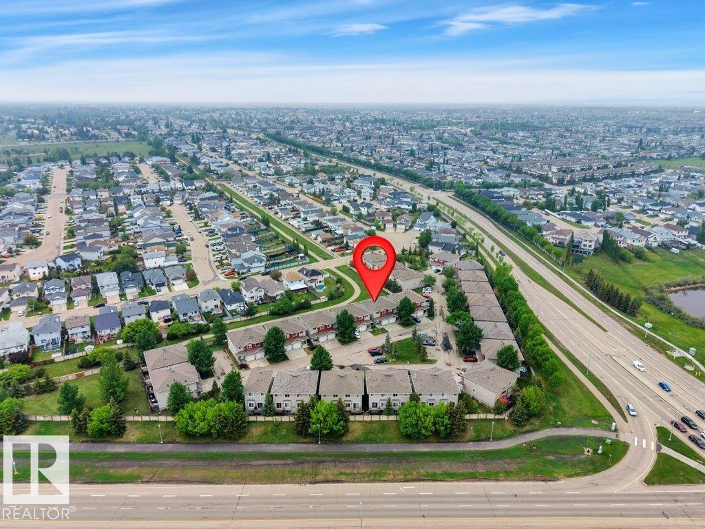 #10 15151 43 ST NW - 52