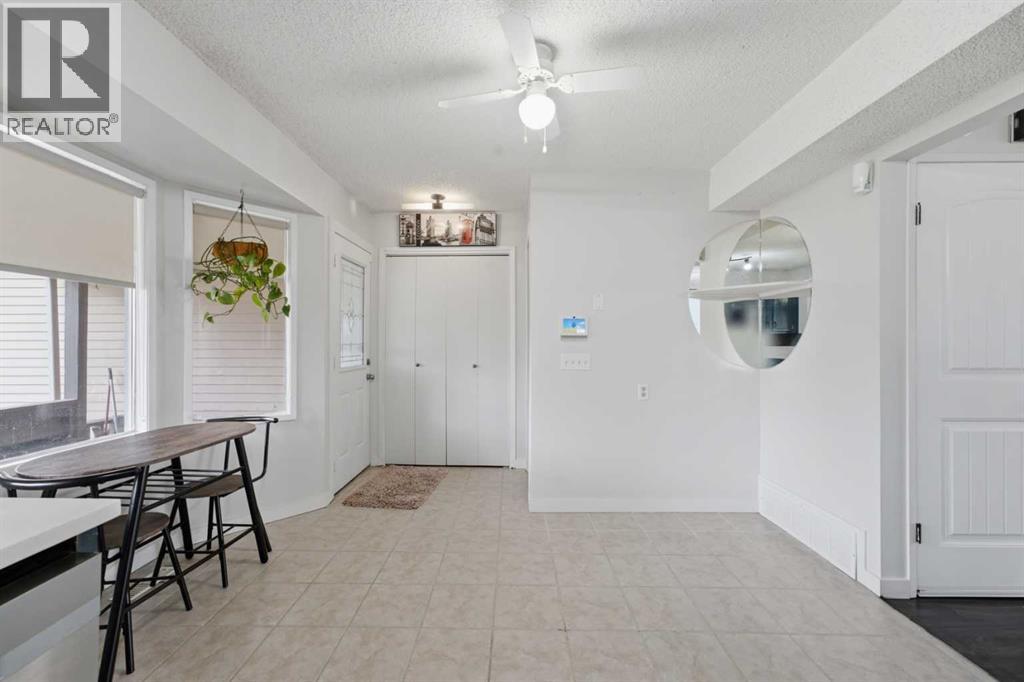 17 Abberfield Crescent NE - 8