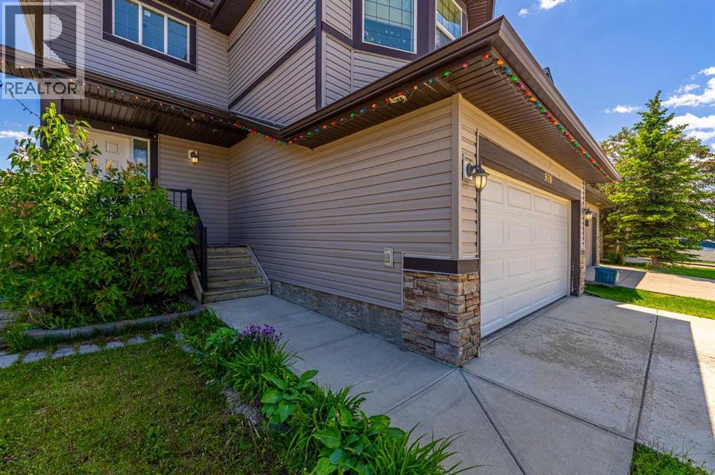 578 Luxstone Landing SW - 3