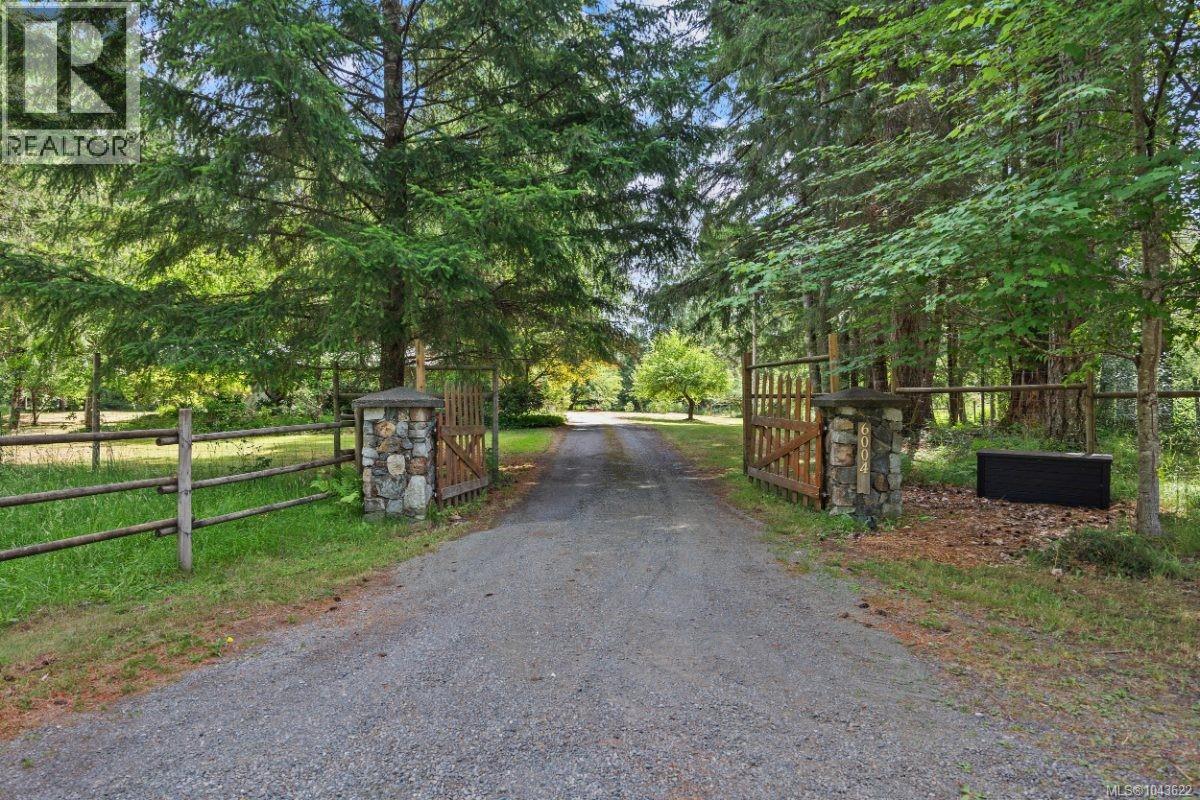6004 Nelson Rd - 3