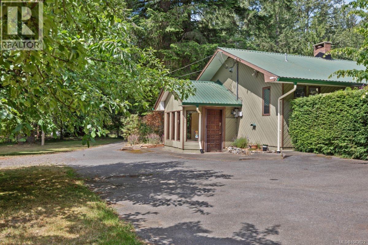6004 Nelson Rd - 6
