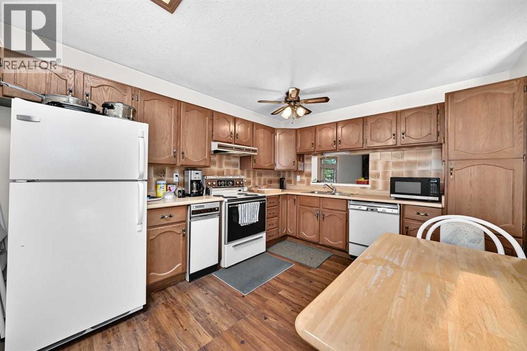 #815 3240 66 Avenue SW - 3
