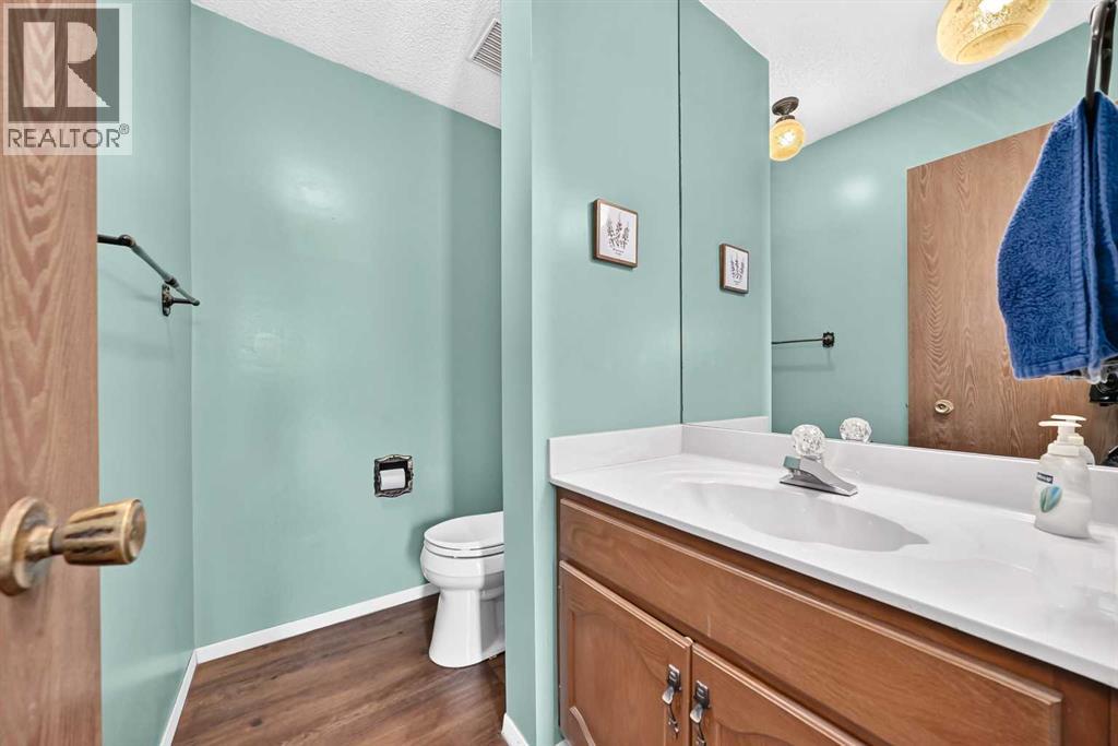 #815 3240 66 Avenue SW - 14