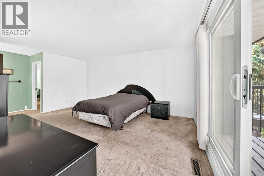 #815 3240 66 Avenue SW - 18