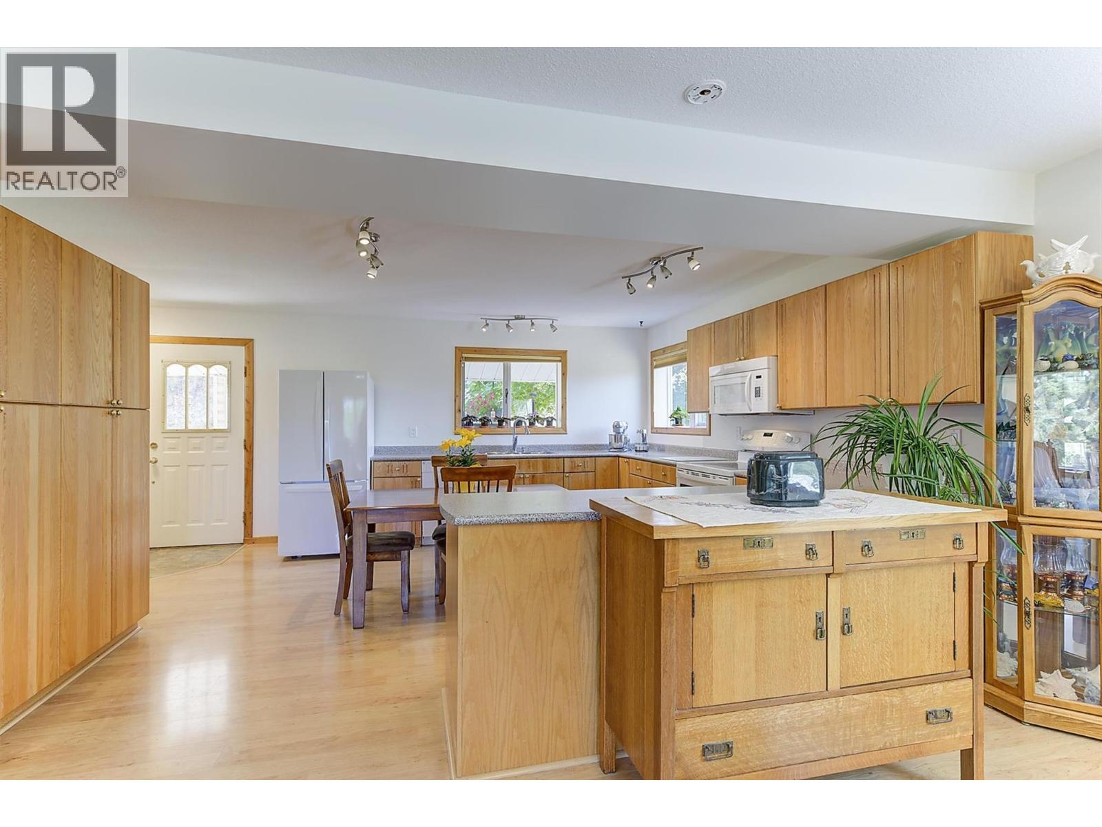 11451 Dakota Road - 25
