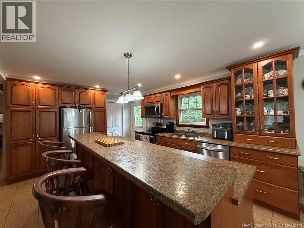 343 Estey Road - Image 6