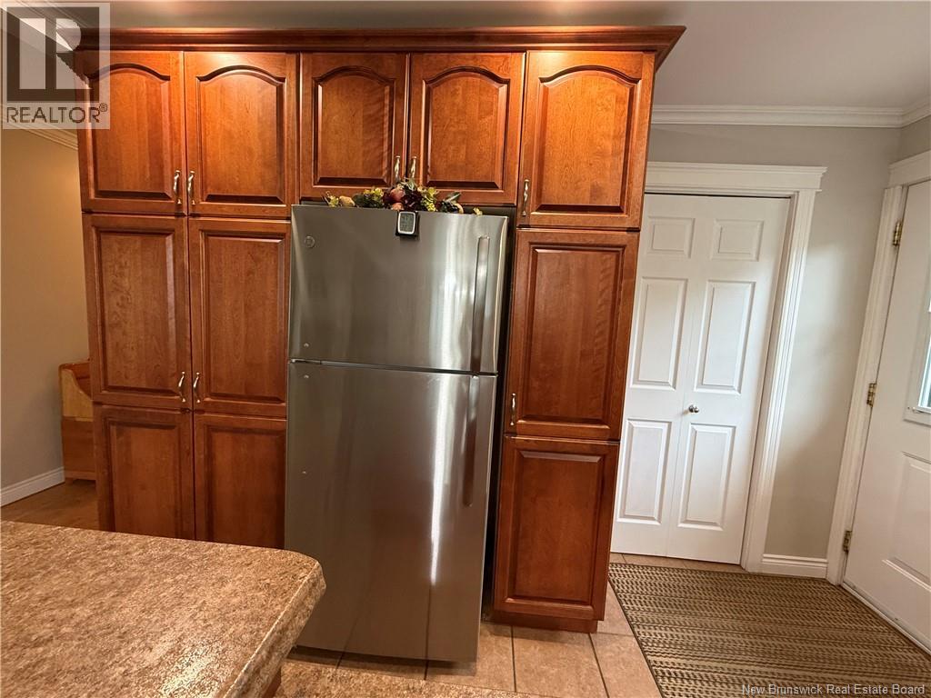 343 Estey Road - Image 10