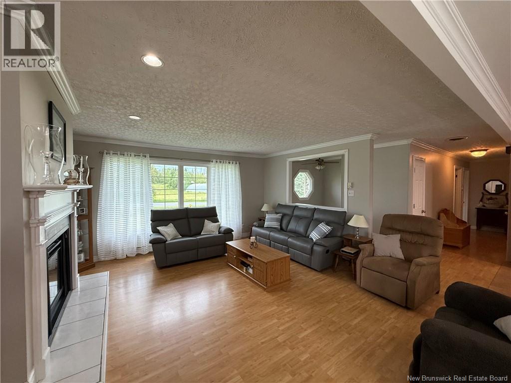 343 Estey Road - Image 16
