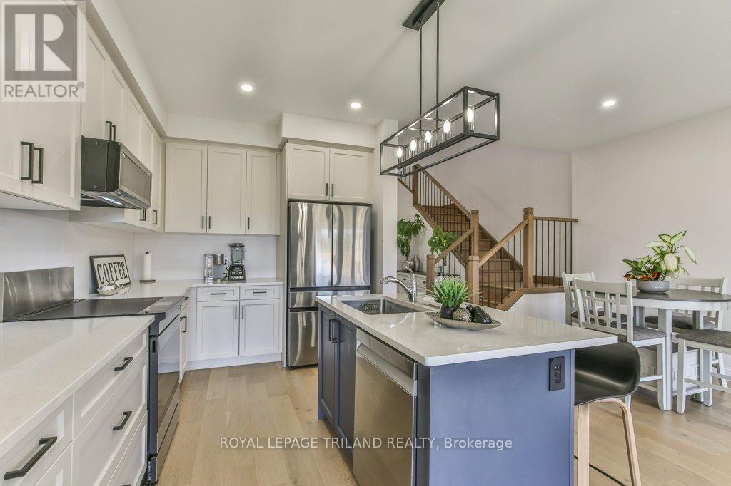 6682 HAYWARD DRIVE - 17