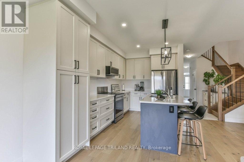6682 HAYWARD DRIVE - 18
