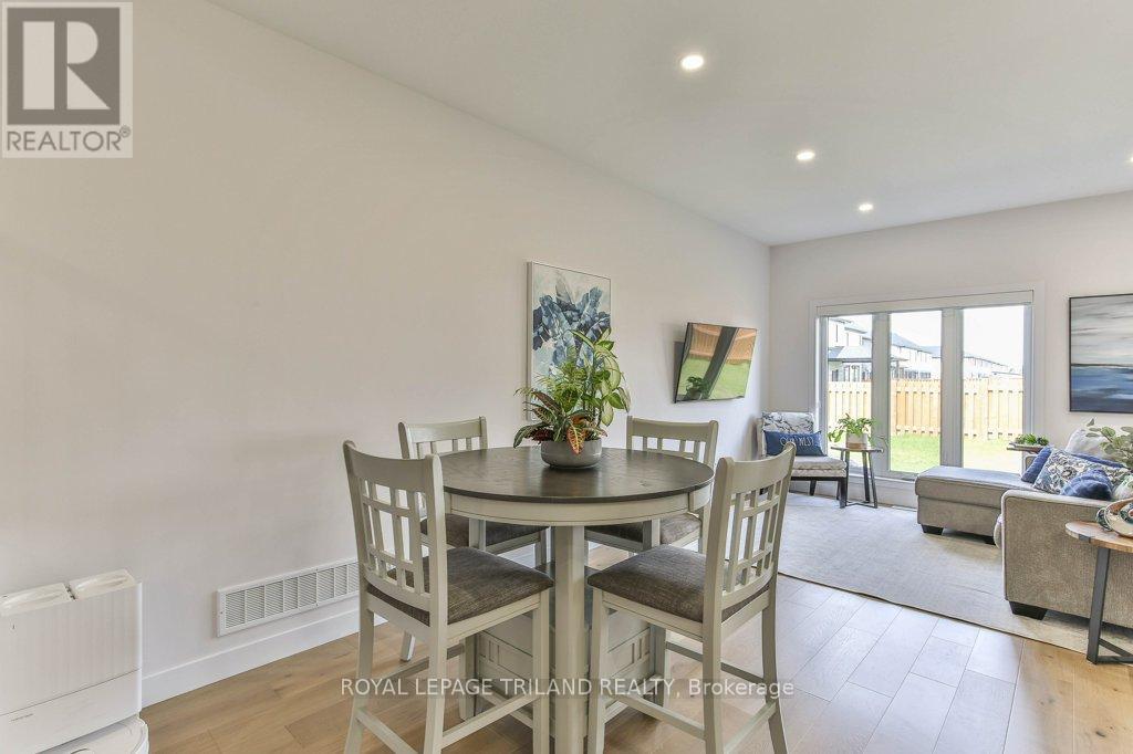 6682 HAYWARD DRIVE - 19