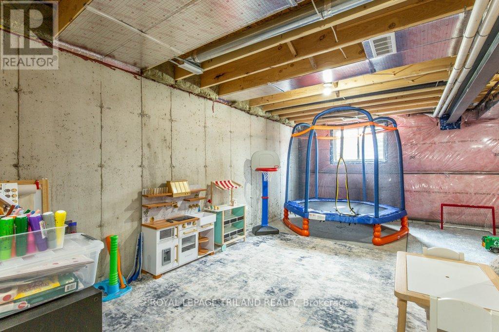 6682 HAYWARD DRIVE - 39