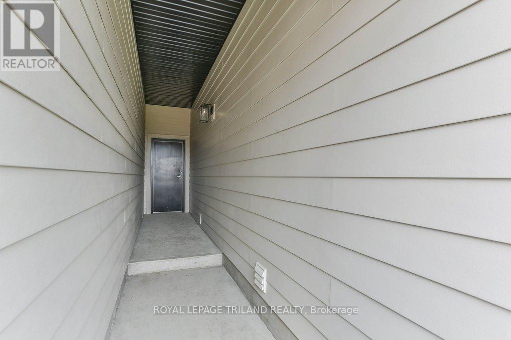 6682 HAYWARD DRIVE - 44