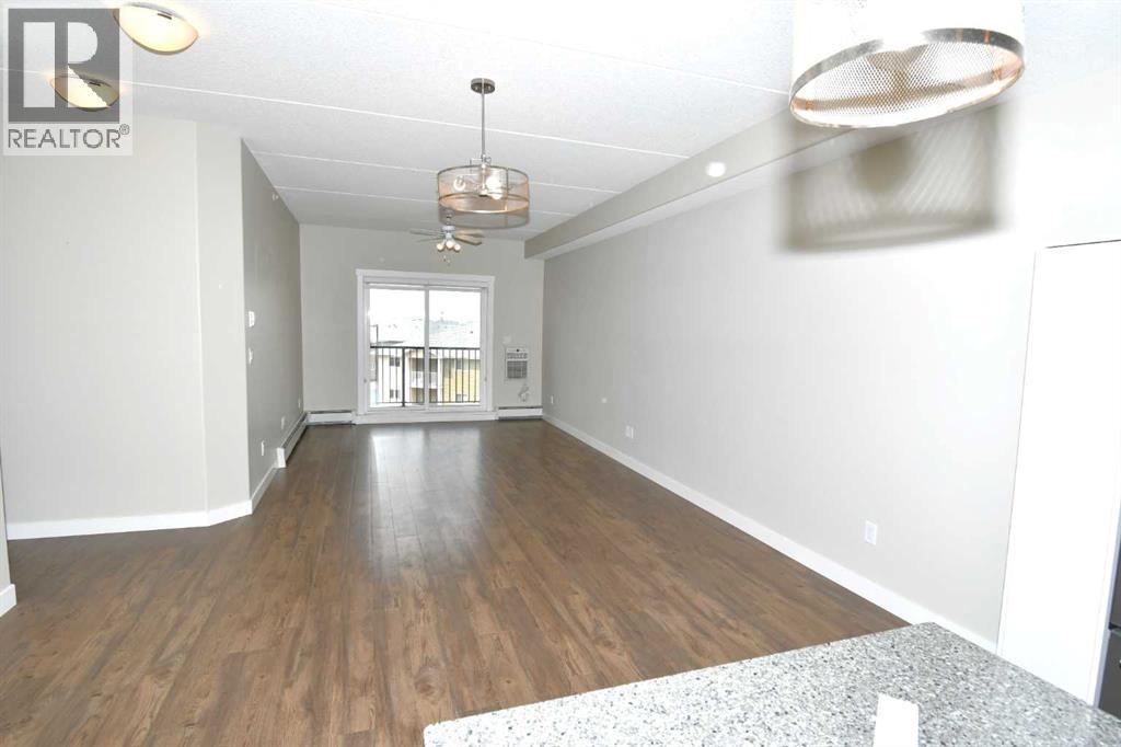 #306 499 Meadow Lake Court - 13