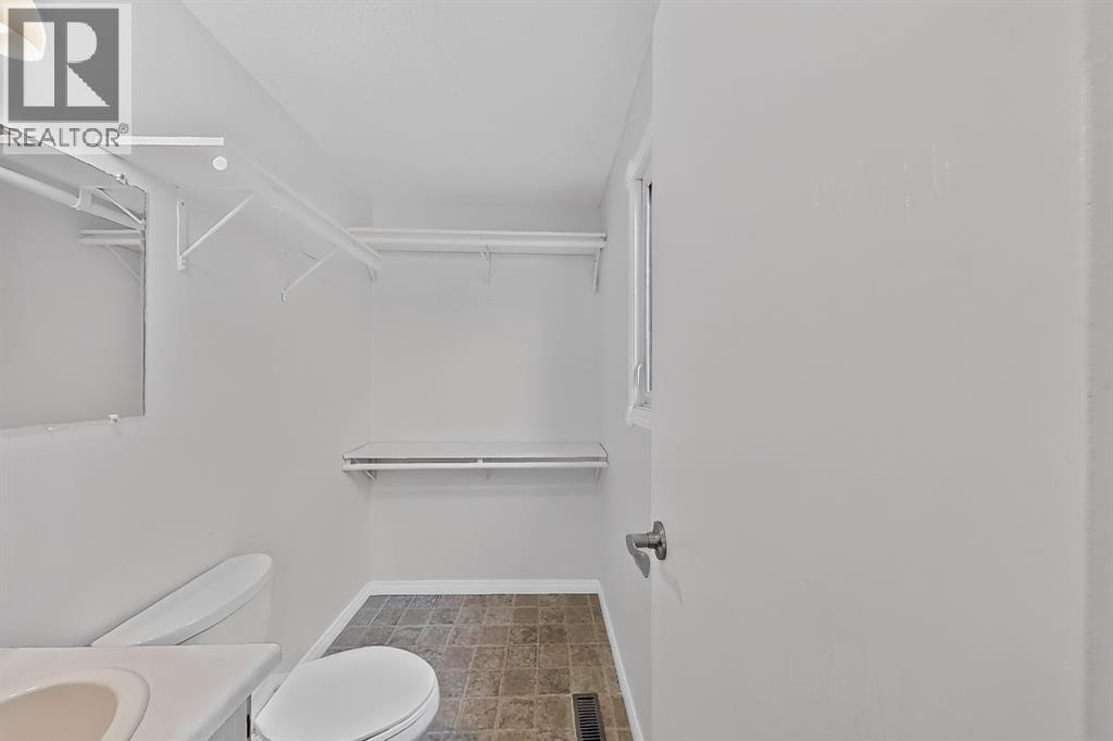 134 Ryerson Road W - 25