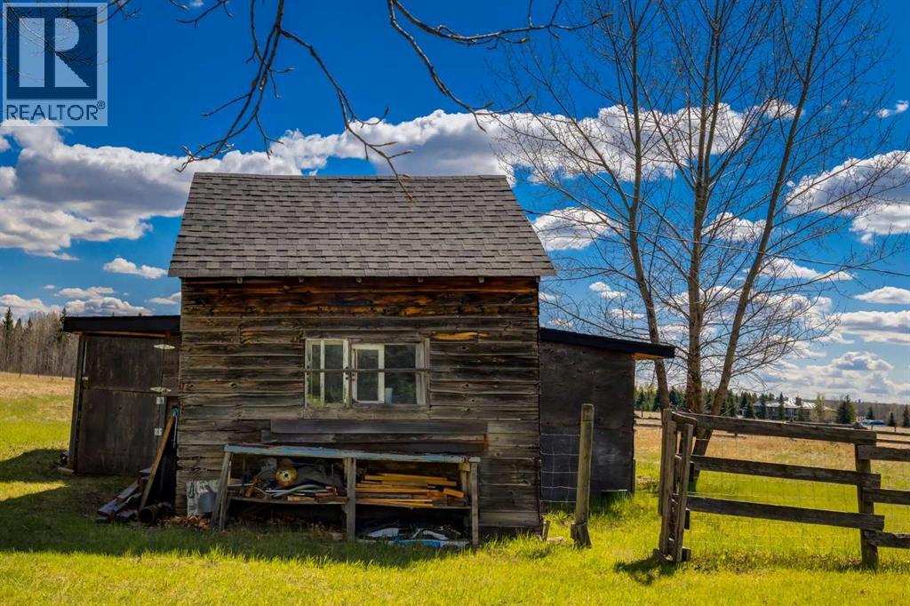 4 West Meadows Estates Road - 34