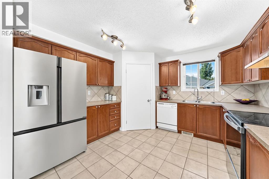 619 Country Village Cape NE - 8
