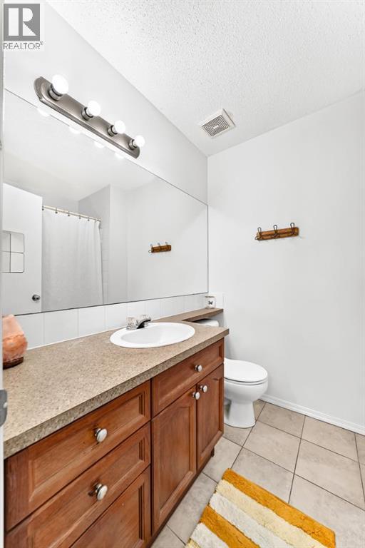 619 Country Village Cape NE - 19