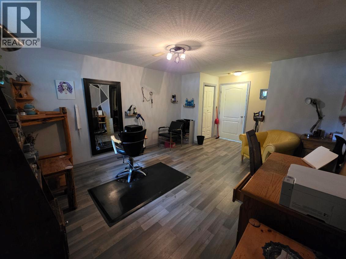 303 1st Avenue NW - 11
