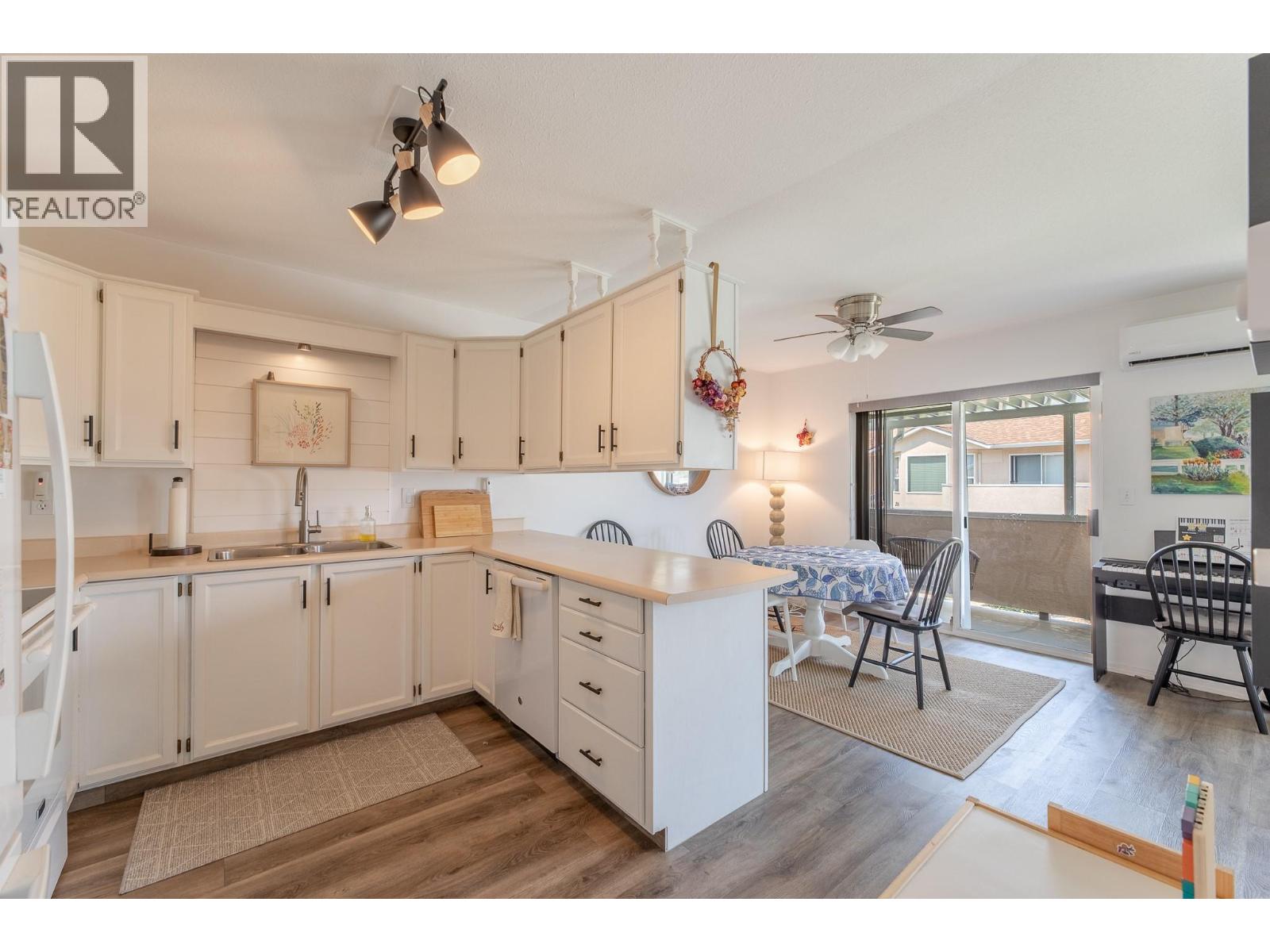 203 13014 Armstrong Avenue, Summerland