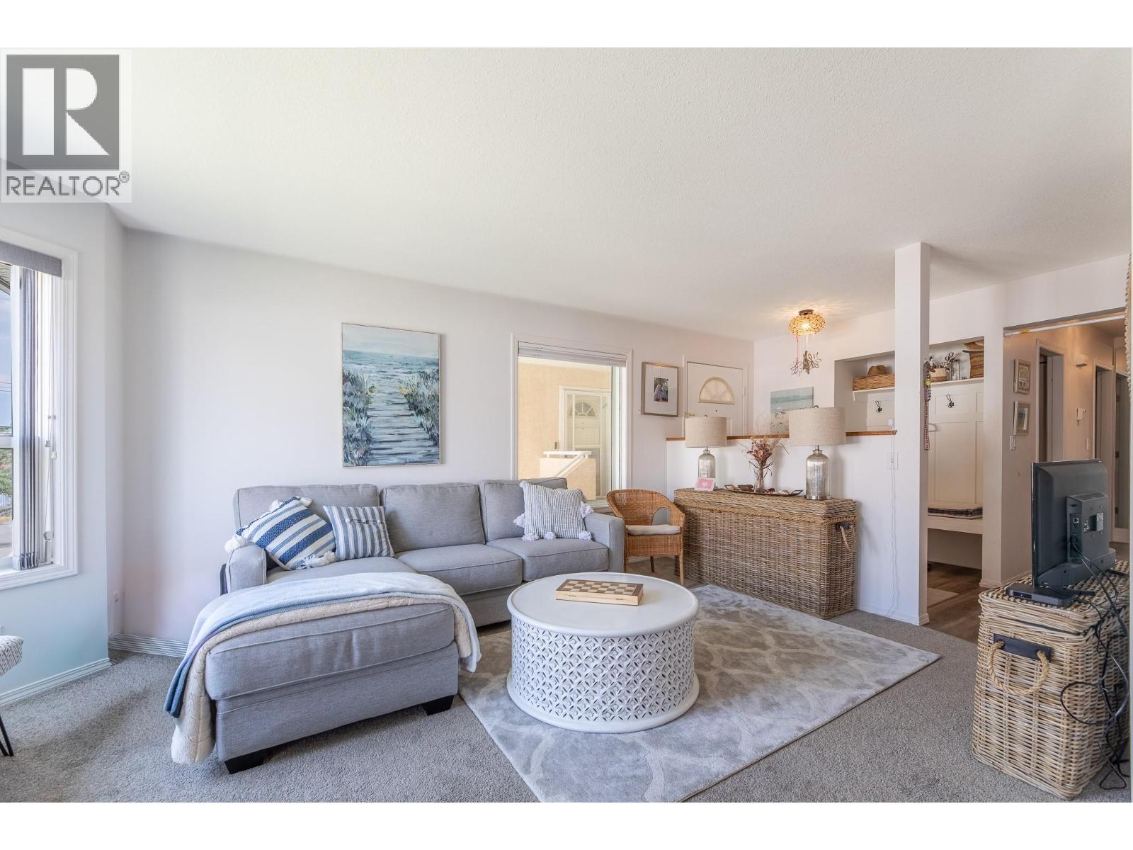 203 13014 Armstrong Avenue, Summerland