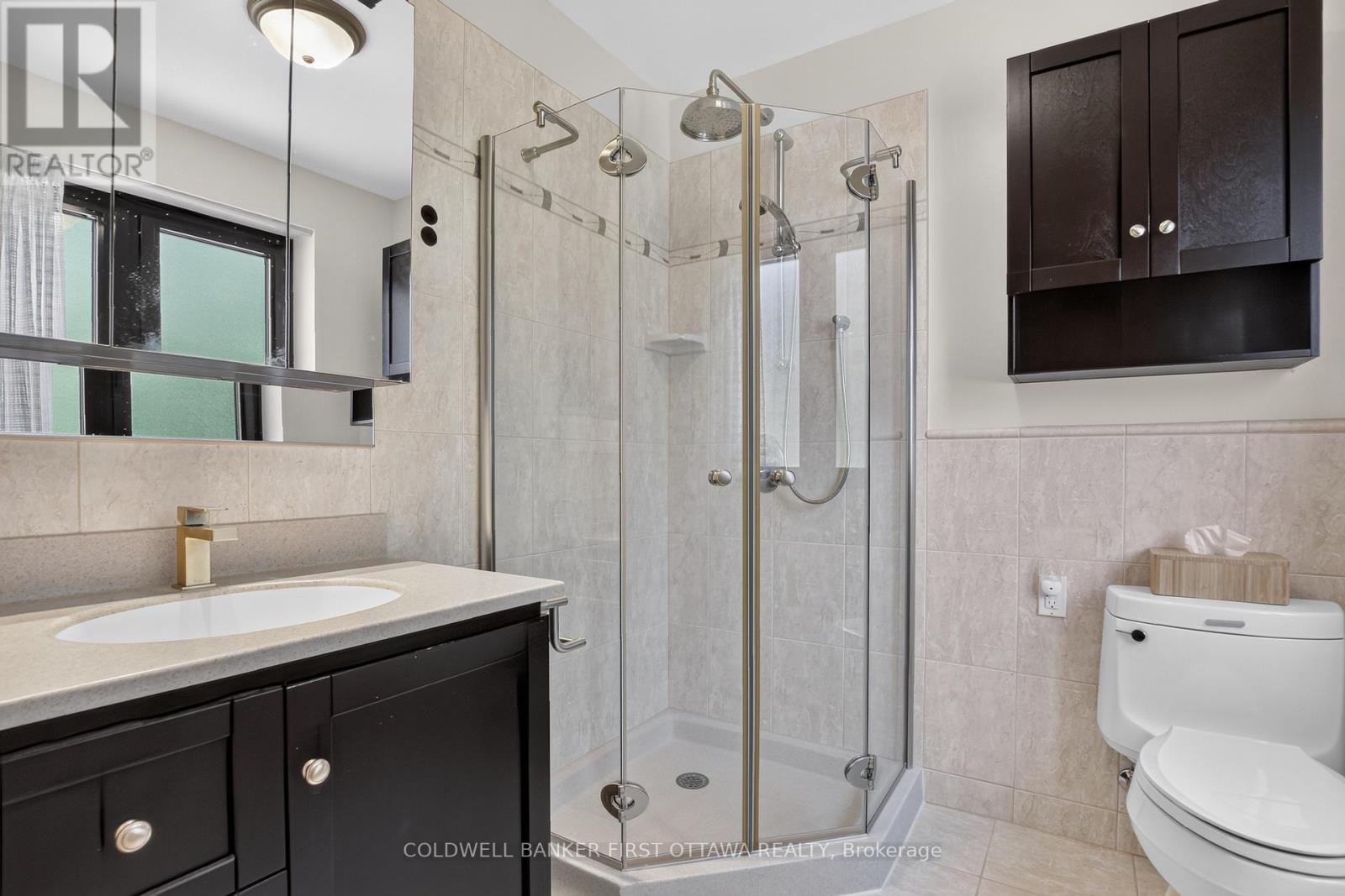 6 COSBURN AVENUE - 39