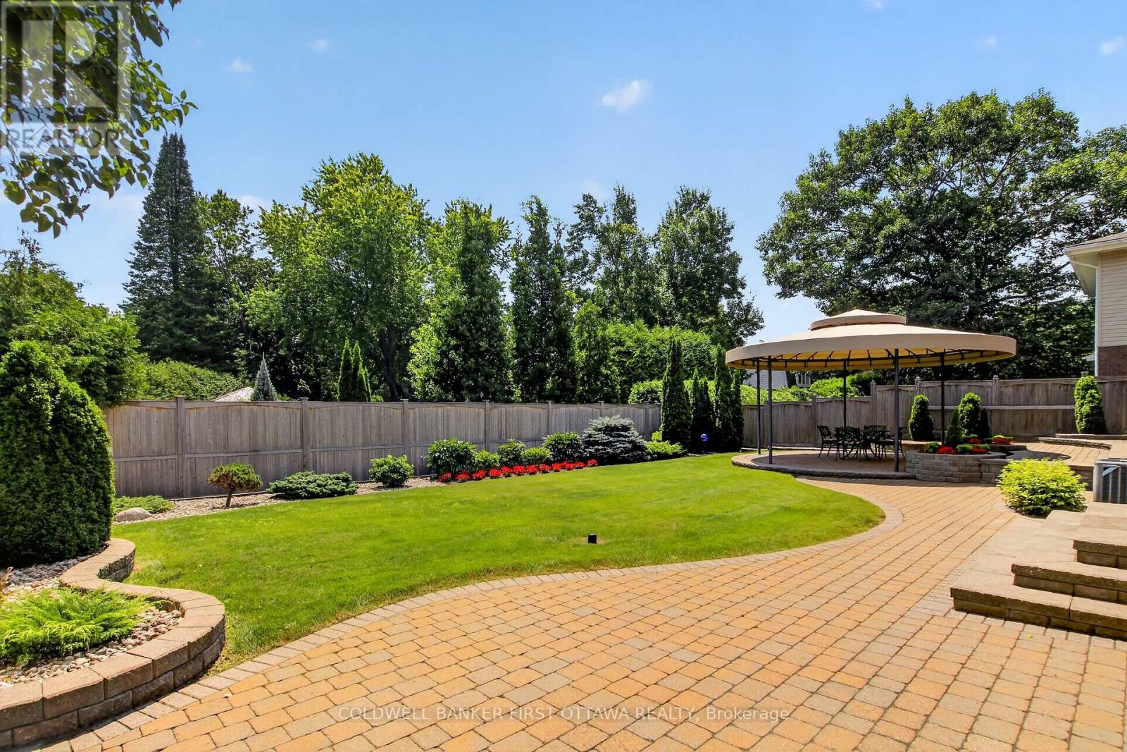 6 COSBURN AVENUE - 41