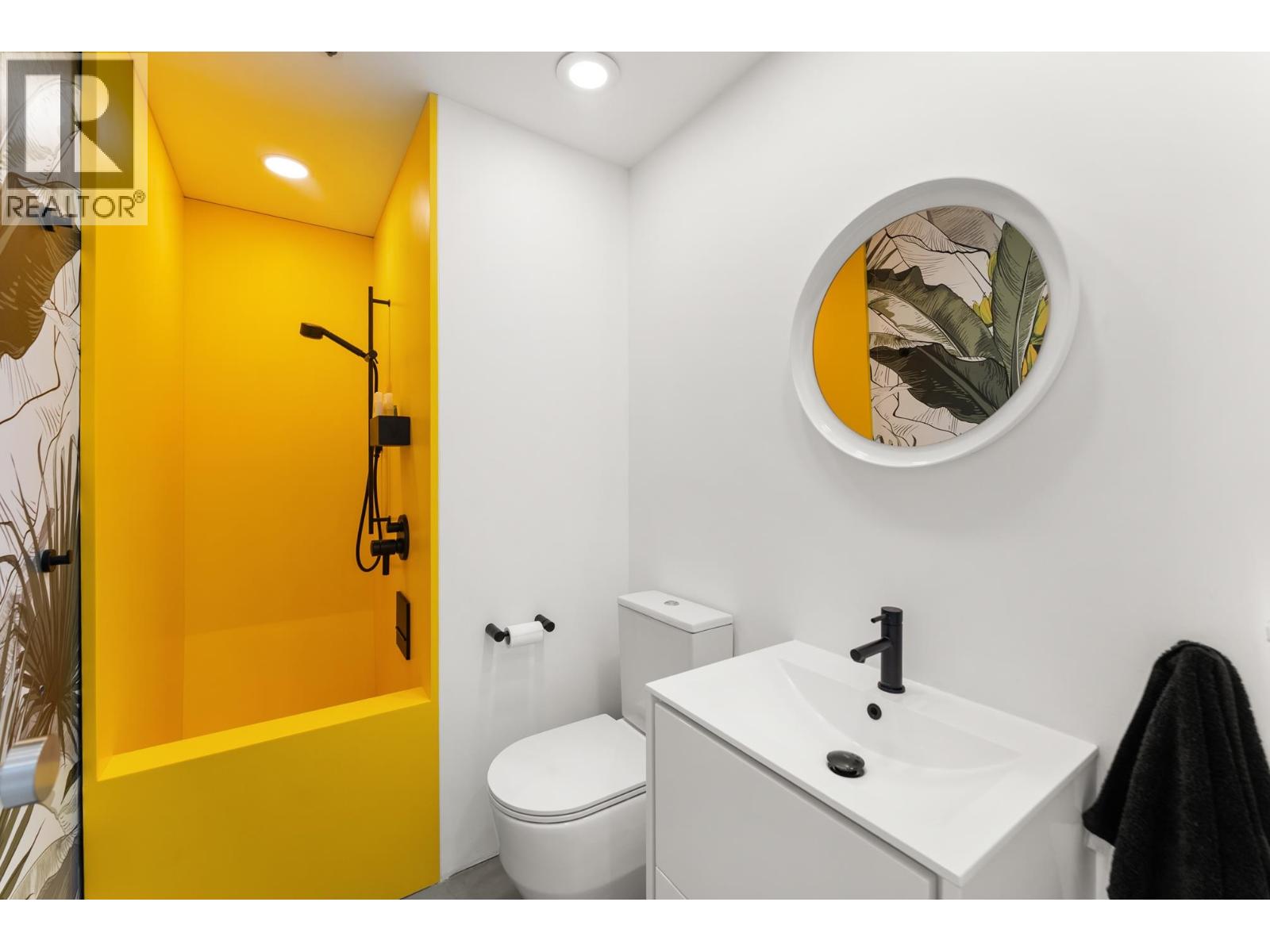 2 Bed, 2 Bath House for Sale in Vancouver – 6 1650 W 1ST AVENUE, Vancouver – MLS# R3147565 - Image 32