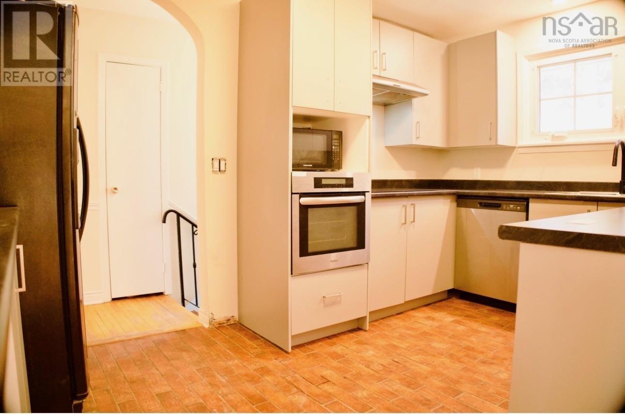 109 Birch Street - 18