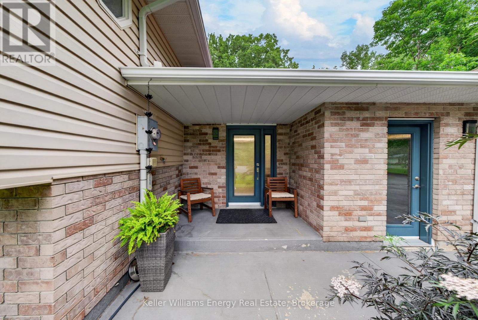 422 GARDENVILLE ROAD - 9
