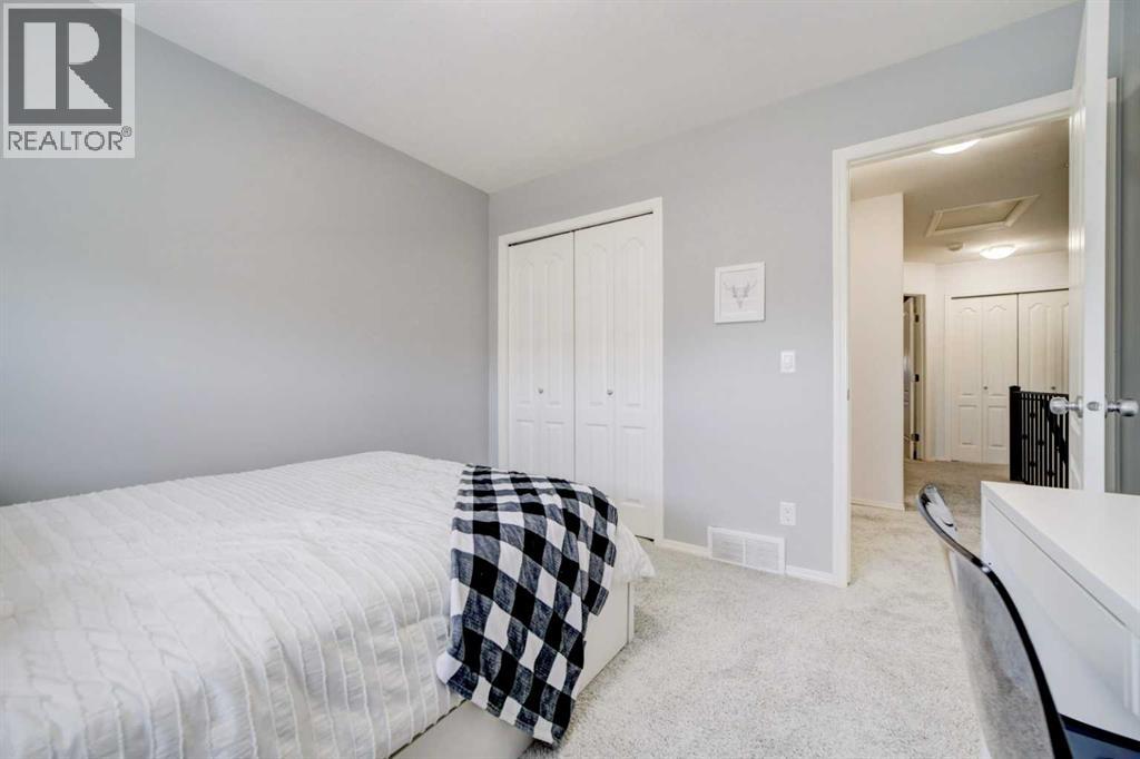 #50 49 Keystone Terrace W - 23
