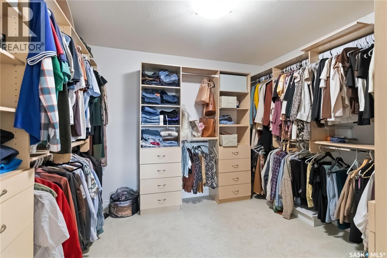 723 Bellmont COURT - 21