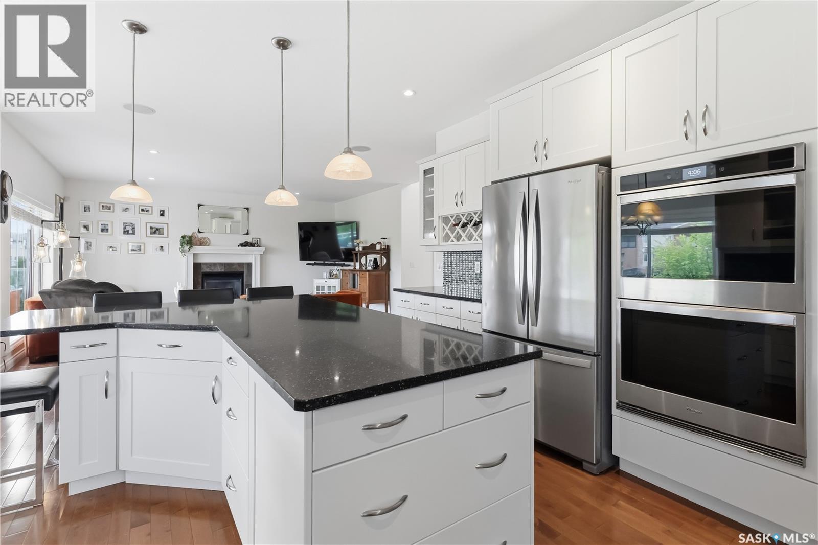 723 Bellmont COURT - 12