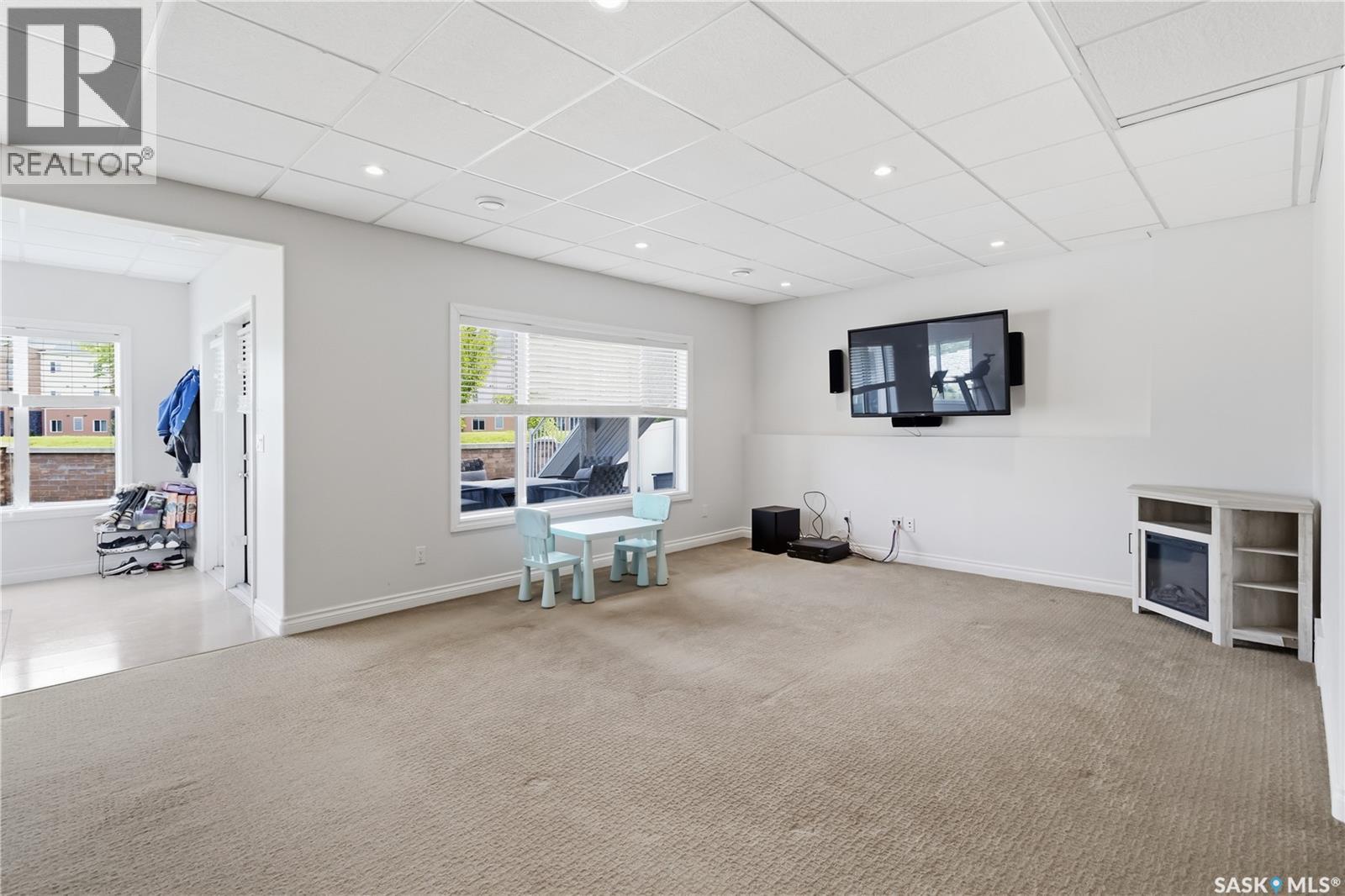 723 Bellmont COURT - 29