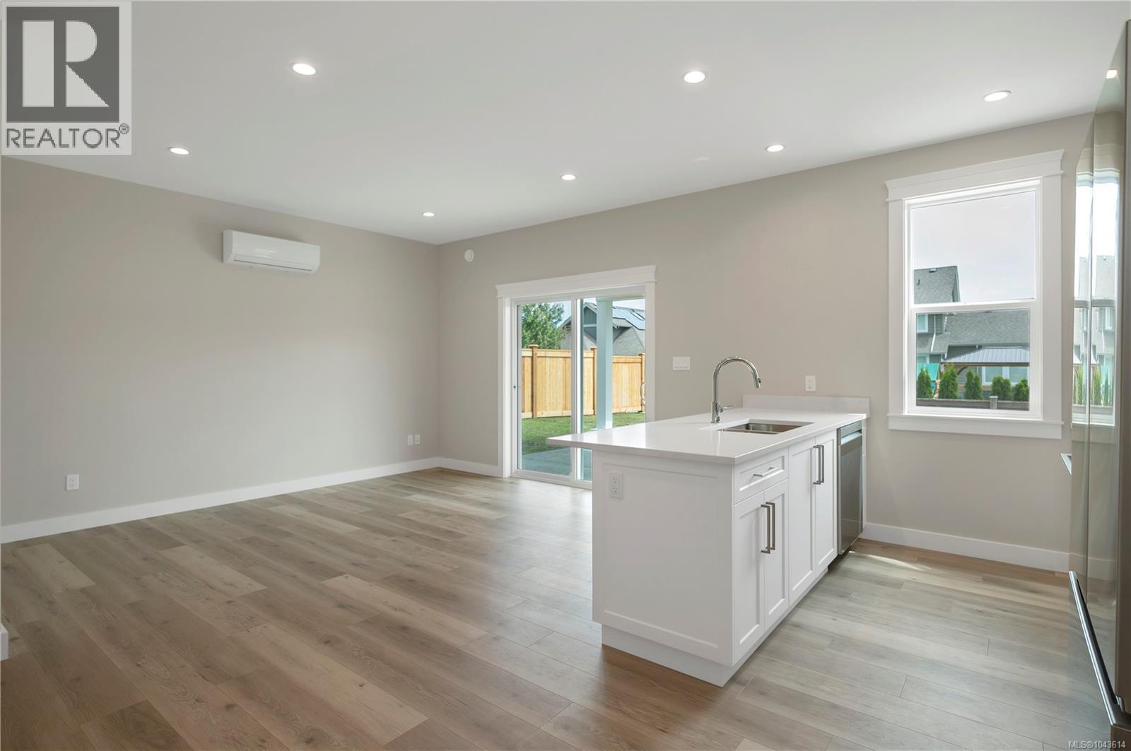 241 Walworth Rd S - 9