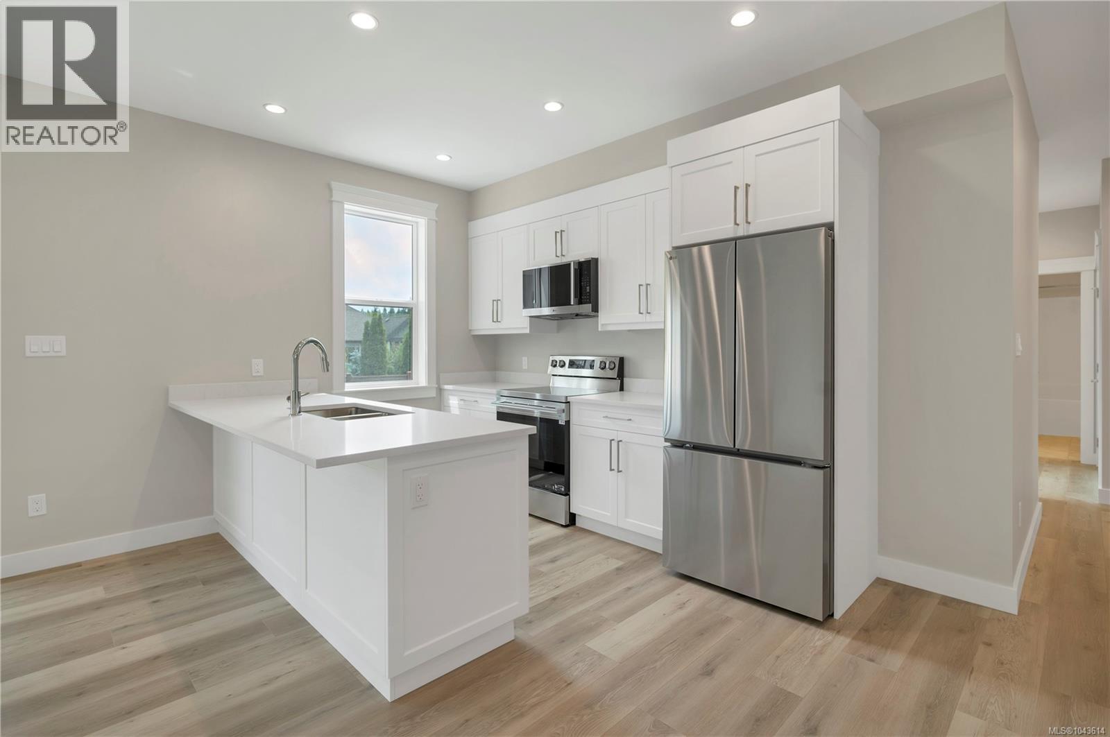 241 Walworth Rd S - 11