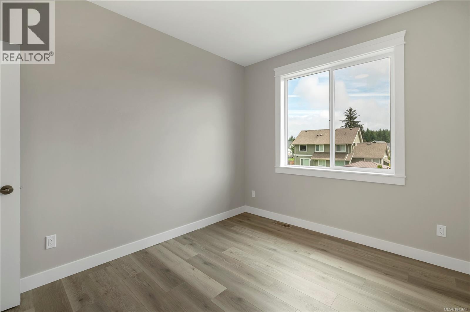 241 Walworth Rd S - 30